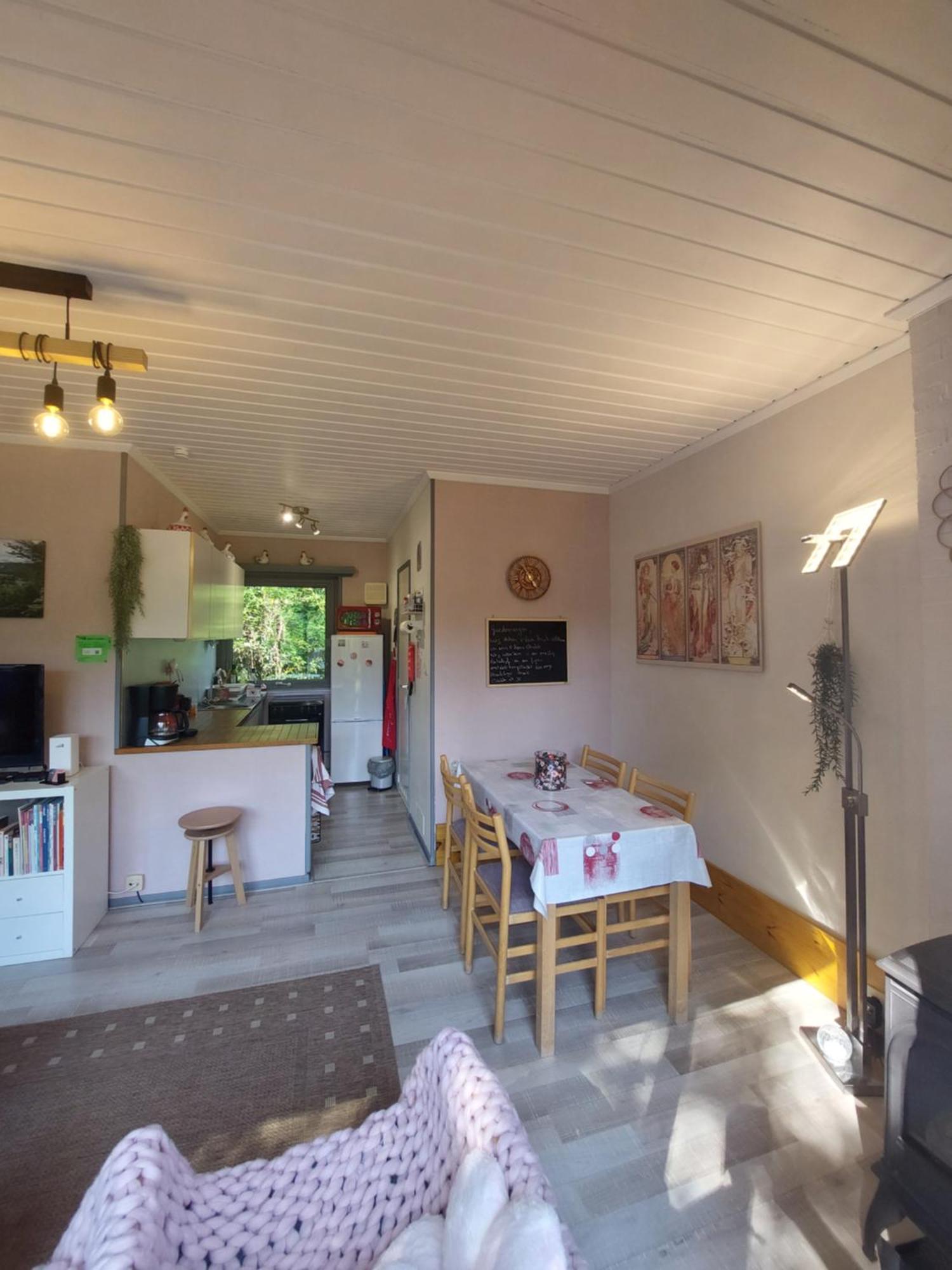 Le Petit Chalet - Bungalow Waulsort Exterior foto